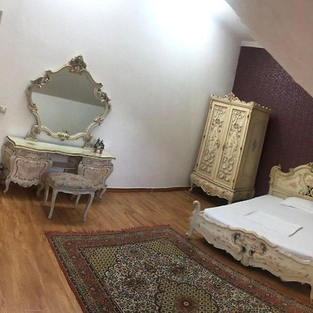 Rodem House Bishkek Bagian luar foto